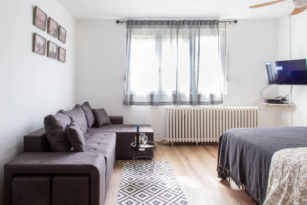Nelly - Fontana Apartament Belgrad